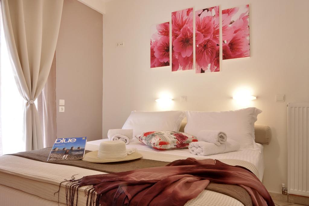 Rolandos Apartments Agios Gordios  Exterior photo
